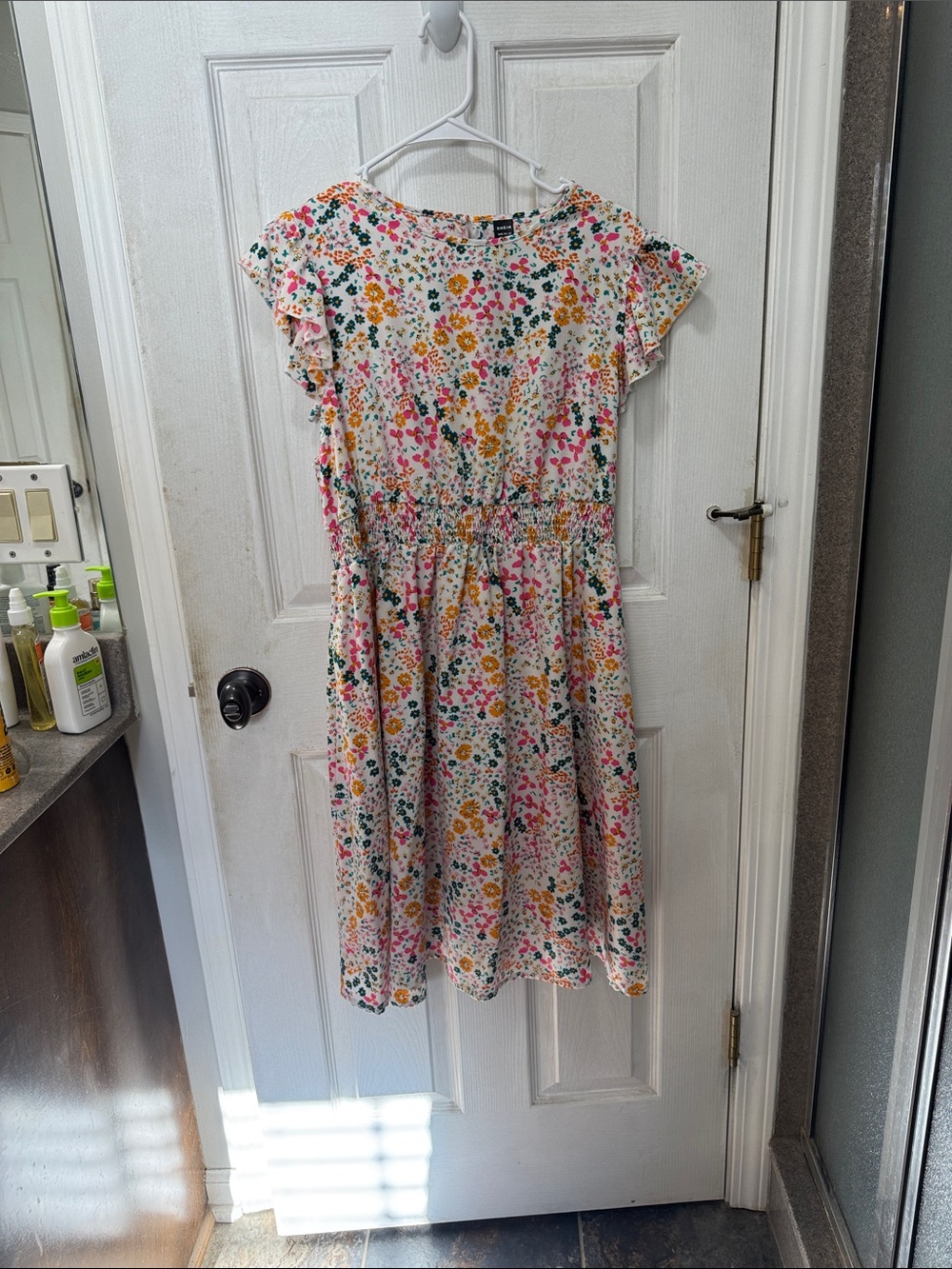 Girls Floral Flutter-Sleeve Dress in White with Pink & Yellow Flowers